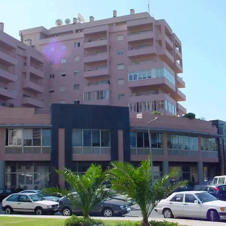 Music Hall House Гостевой дом *